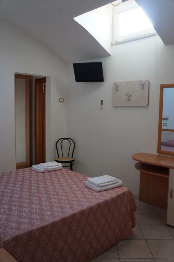 Hotel Calipso ليدو ديلي ايستينسي المظهر الخارجي الصورة